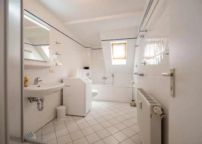 Апартаменты Schloss Hohenzollern - 07